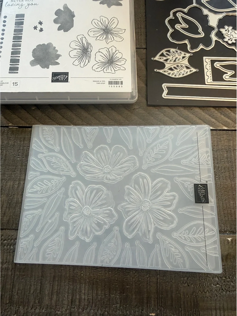 Stampin’ Up Art In Bloom stamp set & Bloom Dies & Bloom Hybrid Embossing Folder